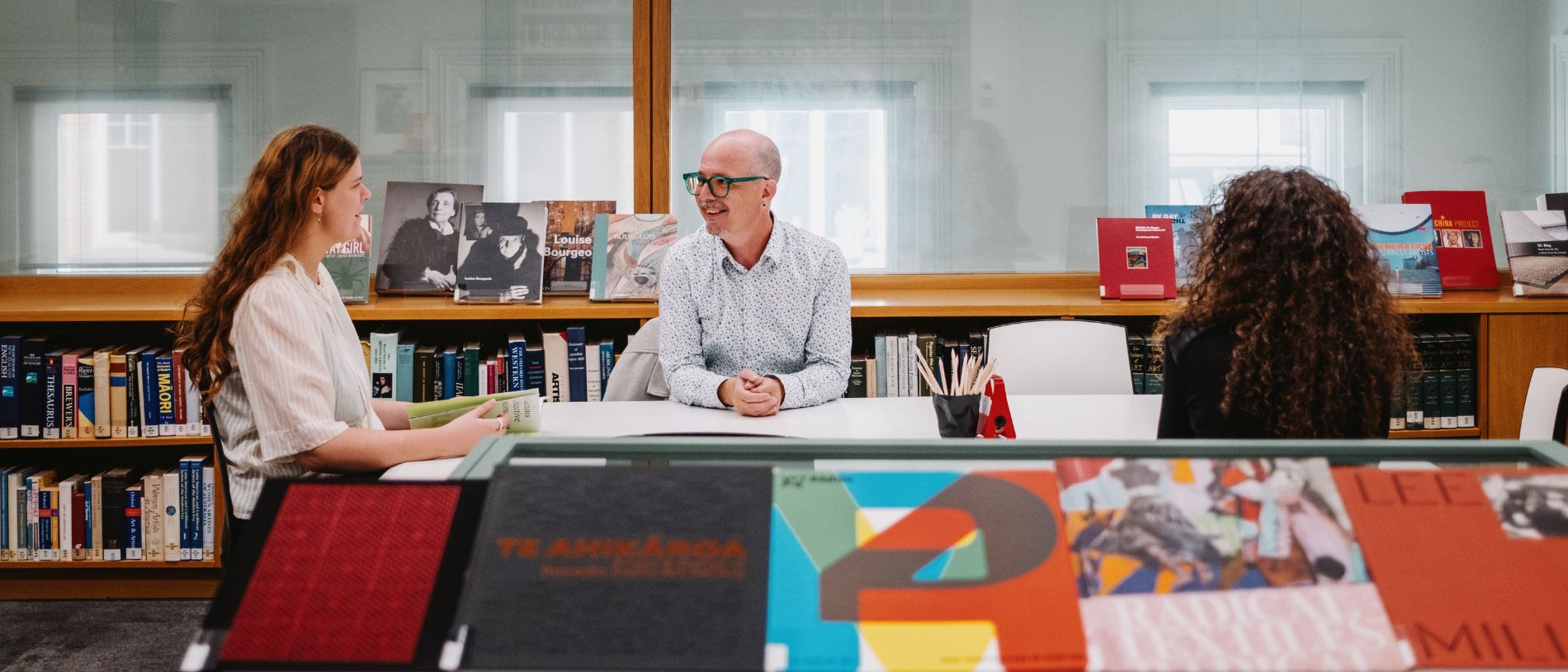 auckland-art-gallery-library-contact-us.jpg