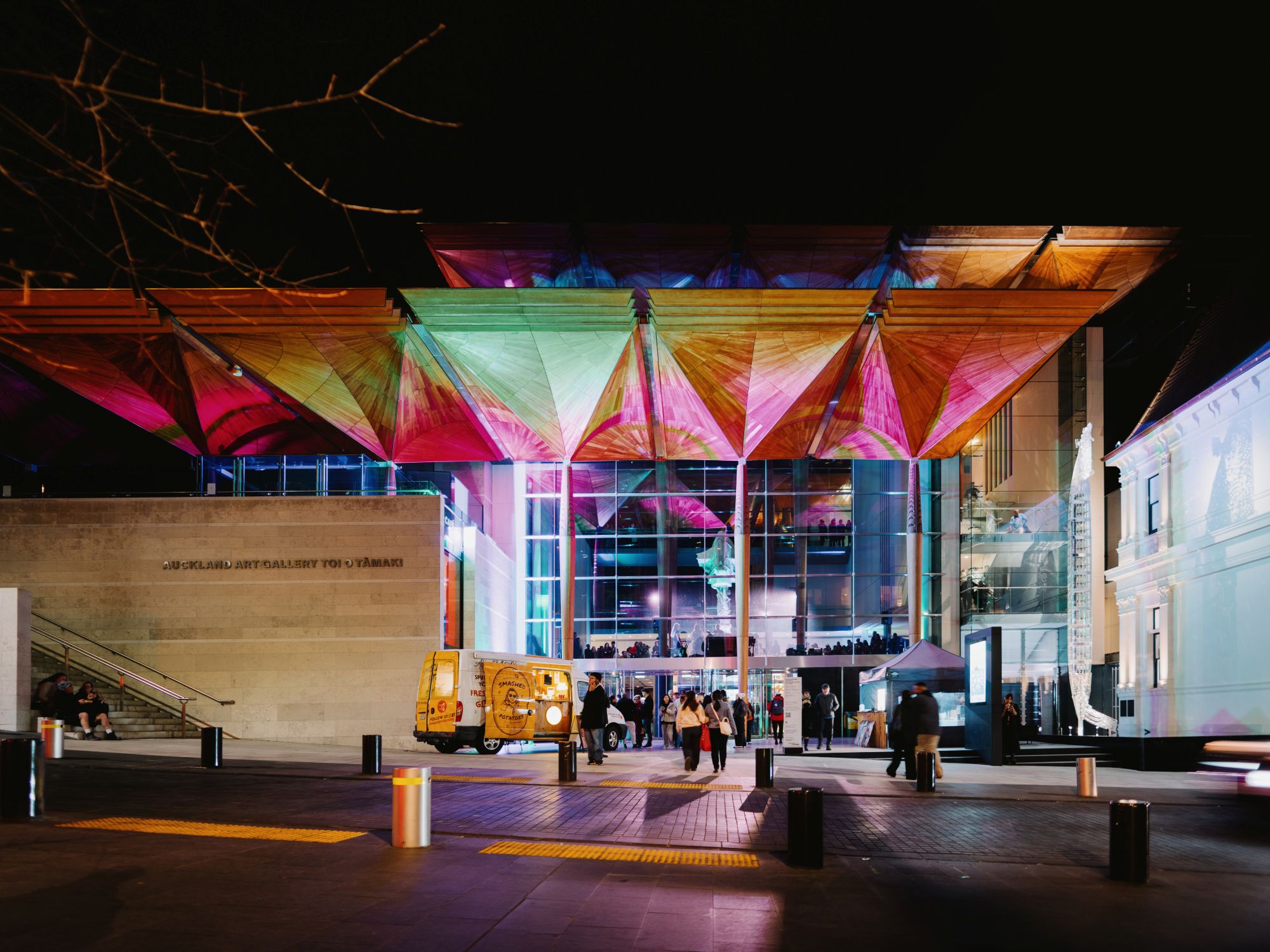 po-rewa-auckland-art-gallery-hero.jpg