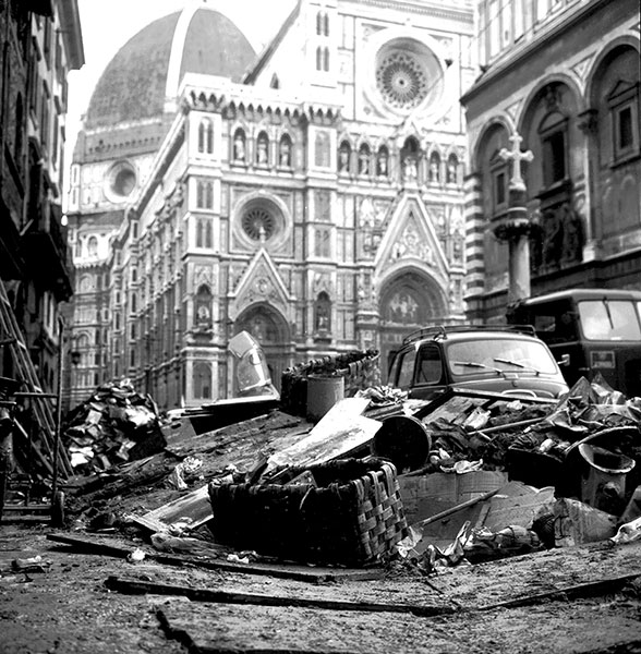 Florence: Days of Destruction (Per Firenze) 1966