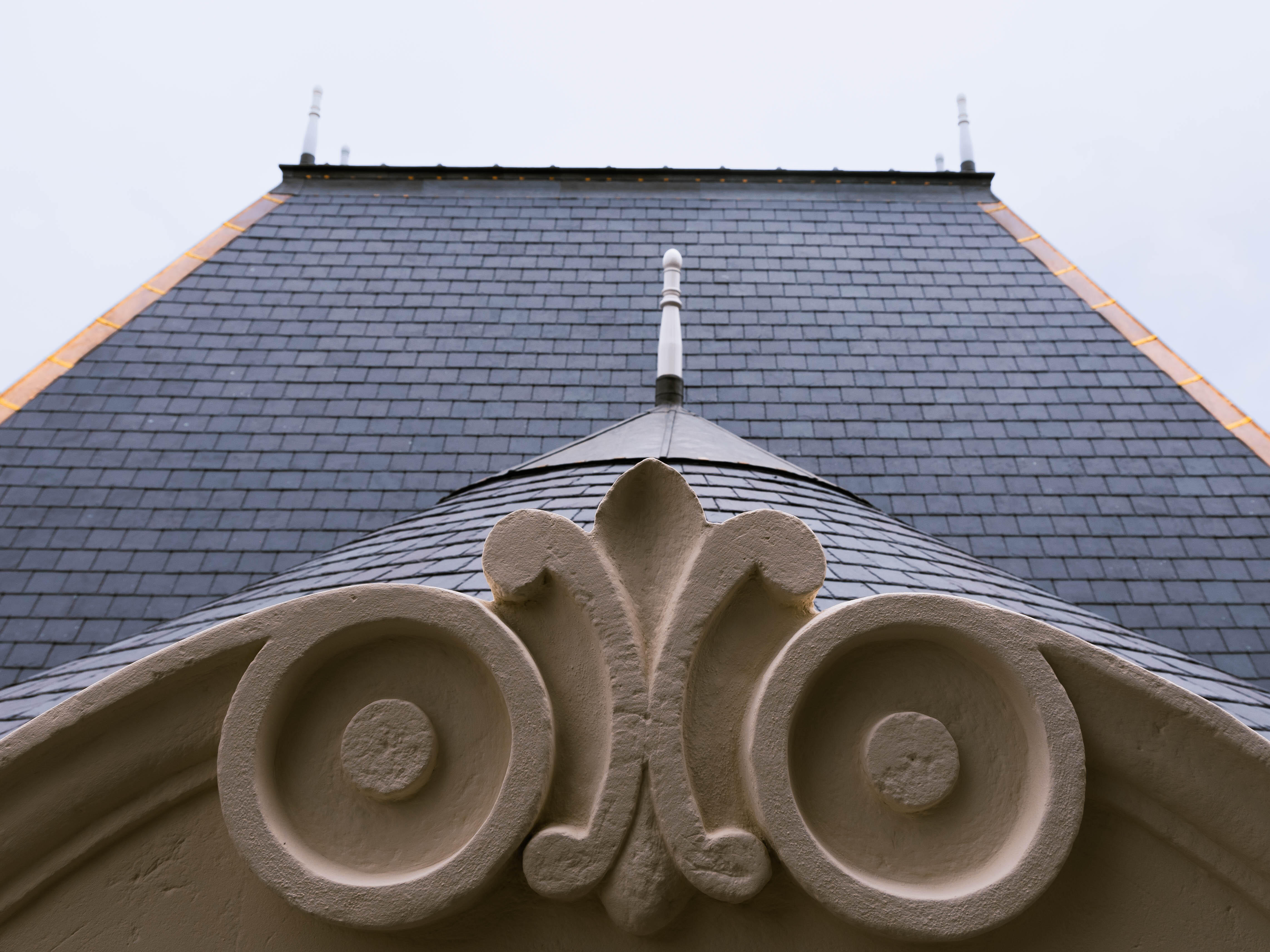 <p><em>Kia Whakahou, Kia Whakaora Heritage Restoration Project</em>, new roof, August 2024. Photography by Daniel Zheng.</p>
