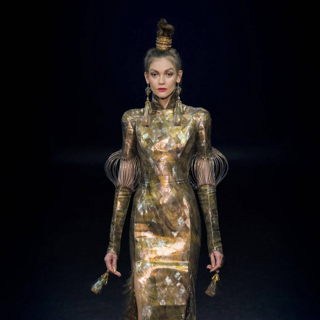 <p>Lecture #2: From China to Aotearoa</p>

<p>Jane Groufsky &ndash; Sat 20 Apr 10:30</p>

<p>The garments in&nbsp;<a href="https://www.aucklandartgallery.com/whats-on/exhibition/guo-pei-fashion-art-fantasy"><em>Guo Pei: Fashion, Art, Fantasy</em>&nbsp;郭培&nbsp;：时装之幻梦</a>&nbsp;are part of a craft history that New Zealand makers have also drawn upon. Guo Pei&rsquo;s designs are a rich tapestry of her influences, drawn from the motifs of her heritage and the handcraft traditions of China. Taking Guo Pei&rsquo;s work as a starting point, this lecture will delve into how her materials and forms connect to art, history and fashion here in Aotearoa, from blue willow China&#39;s presence in colonial New Zealand society to the importance of mother of pearl shell in Pacific adornment.</p>

<p><a href="https://www.aucklandartgallery.com/whats-on/event/lecture-series-or-guo-pei-fashion-and-influence-lecture-2-from-china-to-aotearoa">LEARN MORE</a></p>
