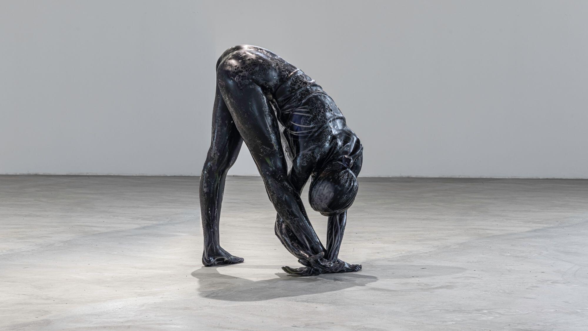  座谈会 | 数字未来：艺术家重塑明天 + 展览画册签名活动 | Panel Discussion | Digital Futures: Artists Reimagining Tomorrow + Catalogue signing 