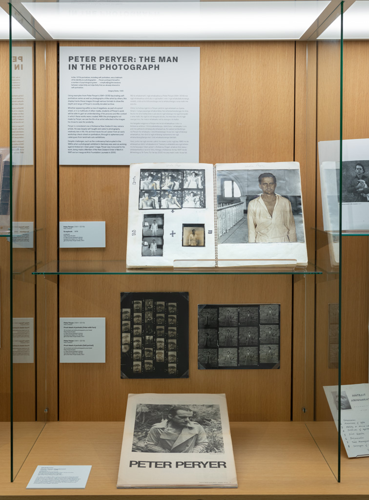 <p><em>Peter Peryer: The Man in the Photograph</em>, E H McCormick Research Library Display Case,&nbsp;Auckland Art Gallery Toi o Tāmaki (installation details). Photos: Jennifer French. Auckland Art Gallery Toi o Tāmaki</p>
