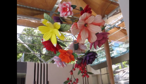 Choi Jeong Hwa on Flower Chandelier Image