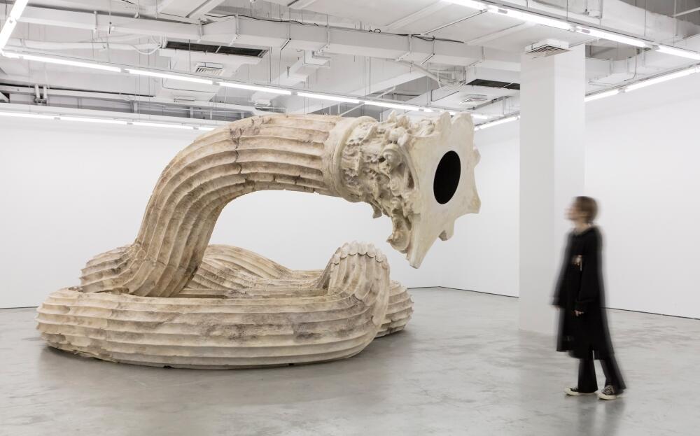 <p><strong>Image credit</strong></p>

<p><strong>XU ZHEN&reg; </strong>,&nbsp;<em>&ldquo;Hello&rdquo;</em>, 2018&ndash;19, installation view, 2019,&nbsp;MadeIn&nbsp;Gallery, Shanghai.</p>
