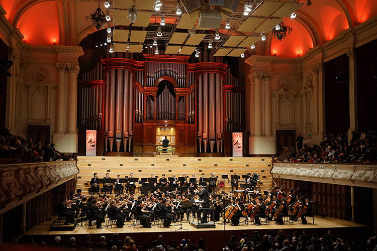 <p>Auckland Youth Orchestra&#39;s 75th Anniversary concert with Trustee Nicholas Forbes at the organ, playing&nbsp;Guilmant&#39;s Organ Symphony&nbsp;No 1. Photo by Neil Shepherd,&nbsp;20 October 2023.</p>

