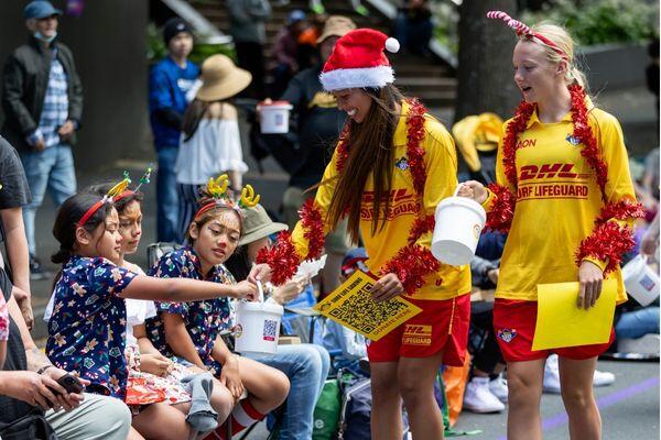 Farmers Santa Parade