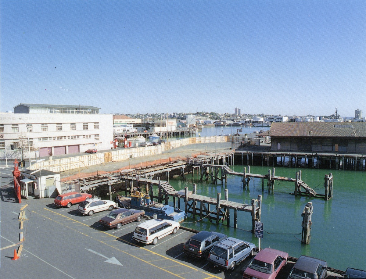 https://cdn.aucklandunlimited.com/maritime/assets/media/hobson-wharf-march-1992.jpg