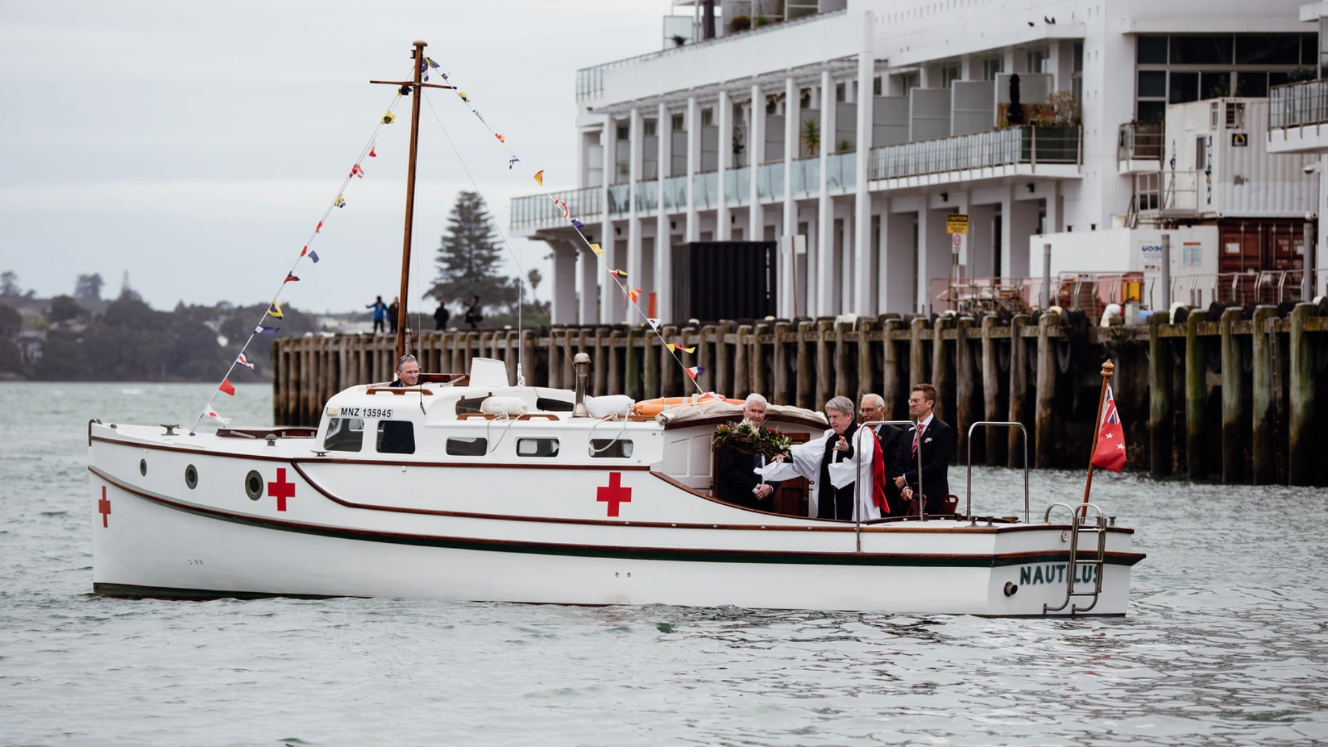 https://cdn.aucklandunlimited.com/maritime/assets/media/merchant-navy-day-wreath-laying-on-nautilus.webp