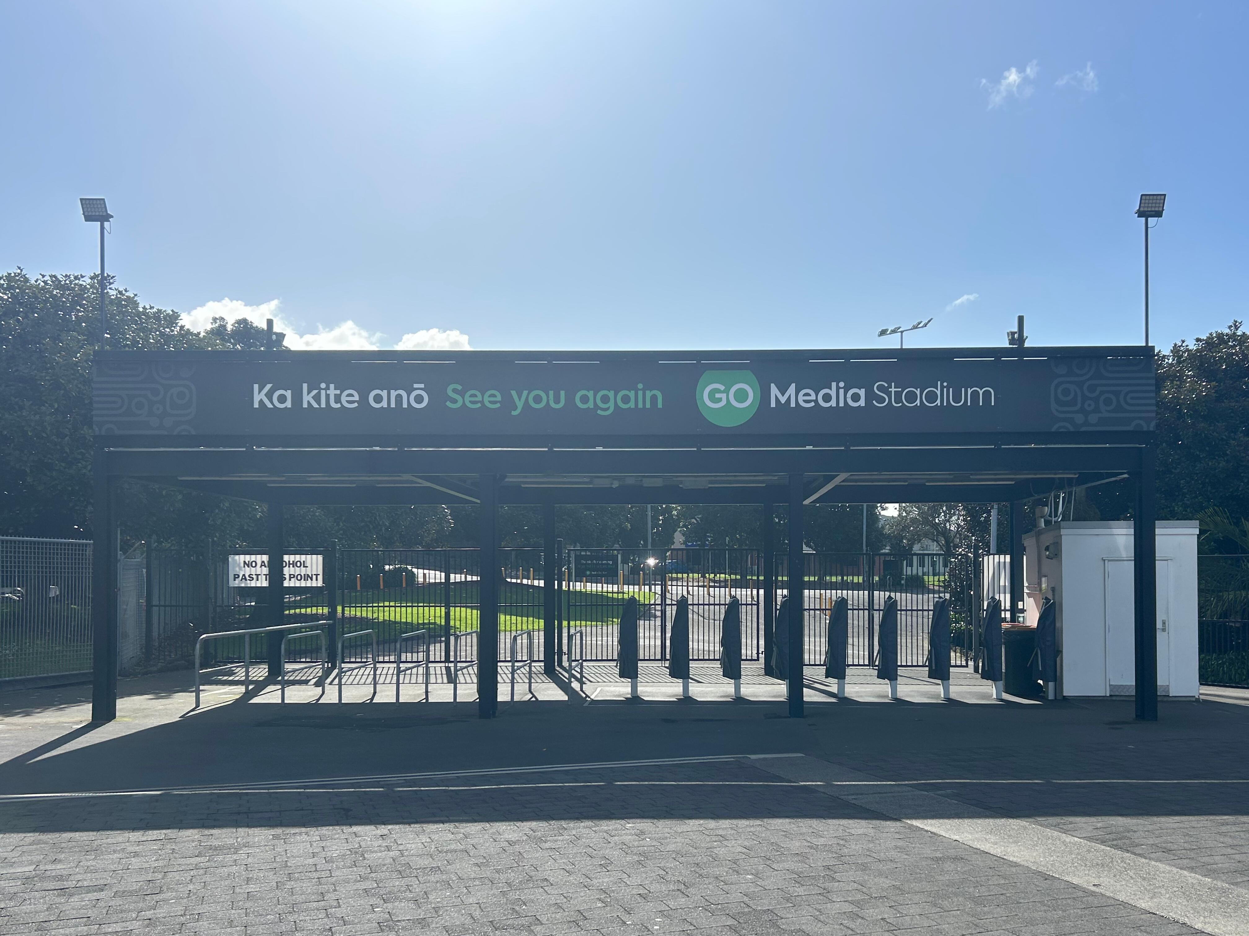 Te whakamāori i ngā tohu i ō mātou wāhi / Installing bilingual signage at our venues