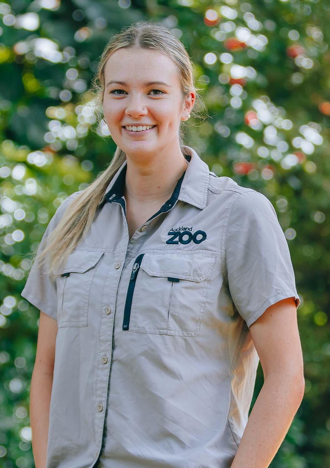 A picture of Adriana Cornelissen an Auckland Zoo vet nurse in training